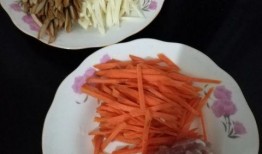 高瓜炒肉吃高瓜炒肉丝,美味佳肴的创意演绎