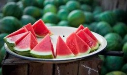 梦见吃西蓝瓜,揭秘吃西蓝瓜的神秘寓意