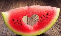 肉脸吃瓜视频,揭秘娱乐圈幕后故事