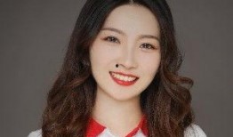 俞老师吃瓜楠楠,一场趣味横生的校园奇遇