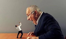 形象老板吃瓜图片