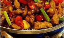 欢乐猪窝吃瓜