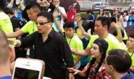 吃瓜群众是对看客,揭秘看客背后的社会现象