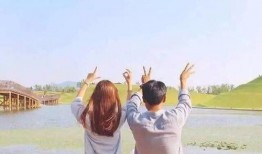 吃瓜观众背影图片大全